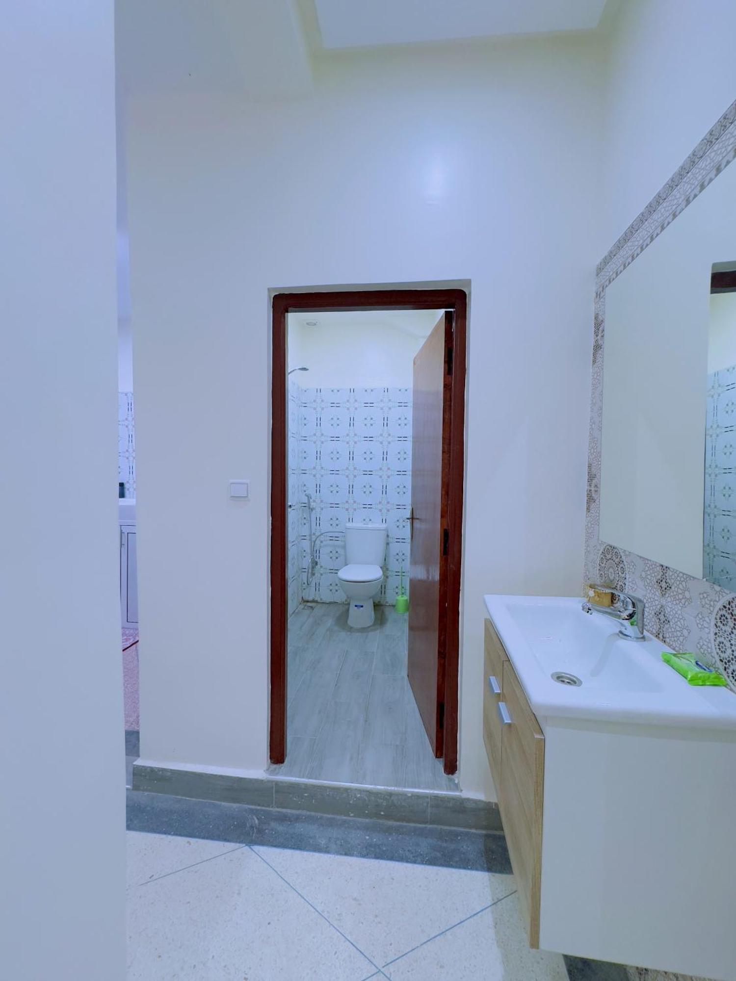 אגאדיר Quiet Central Home Near Beach - High Speed Wifi, Free Parking & Private Entry מראה חיצוני תמונה